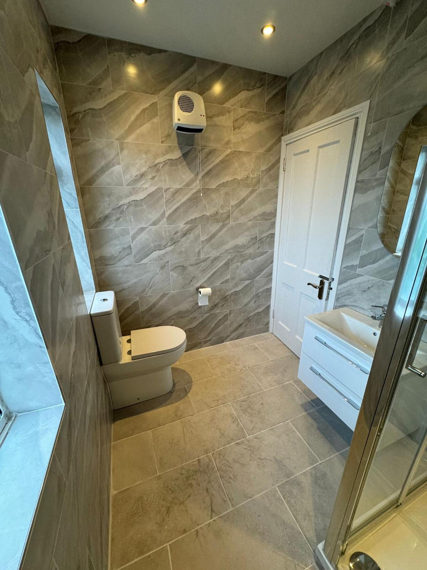 Nice Triple Room At 2 Iveragh Rd-6 Dublin Eksteriør billede